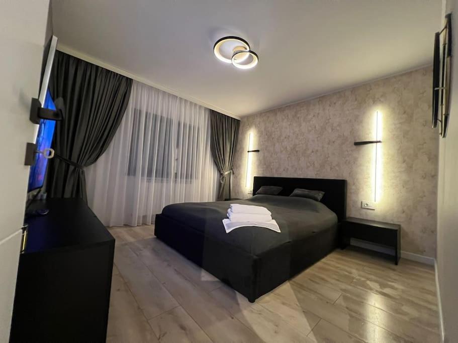 Impact Apartments Питешти Экстерьер фото