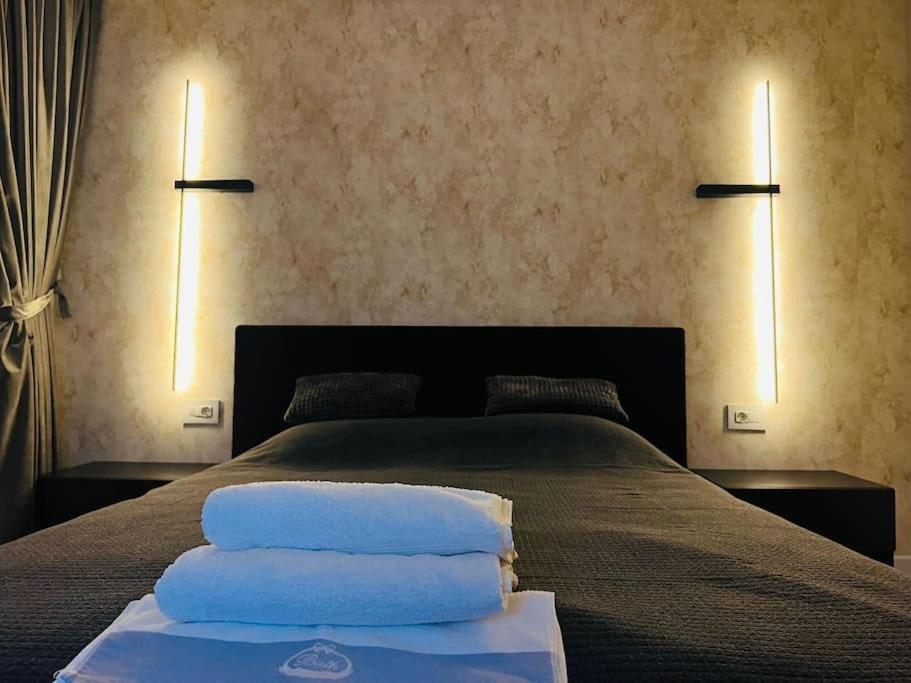 Impact Apartments Питешти Экстерьер фото