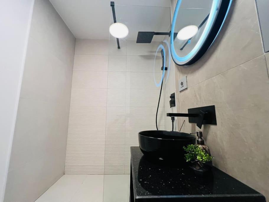 Impact Apartments Питешти Экстерьер фото